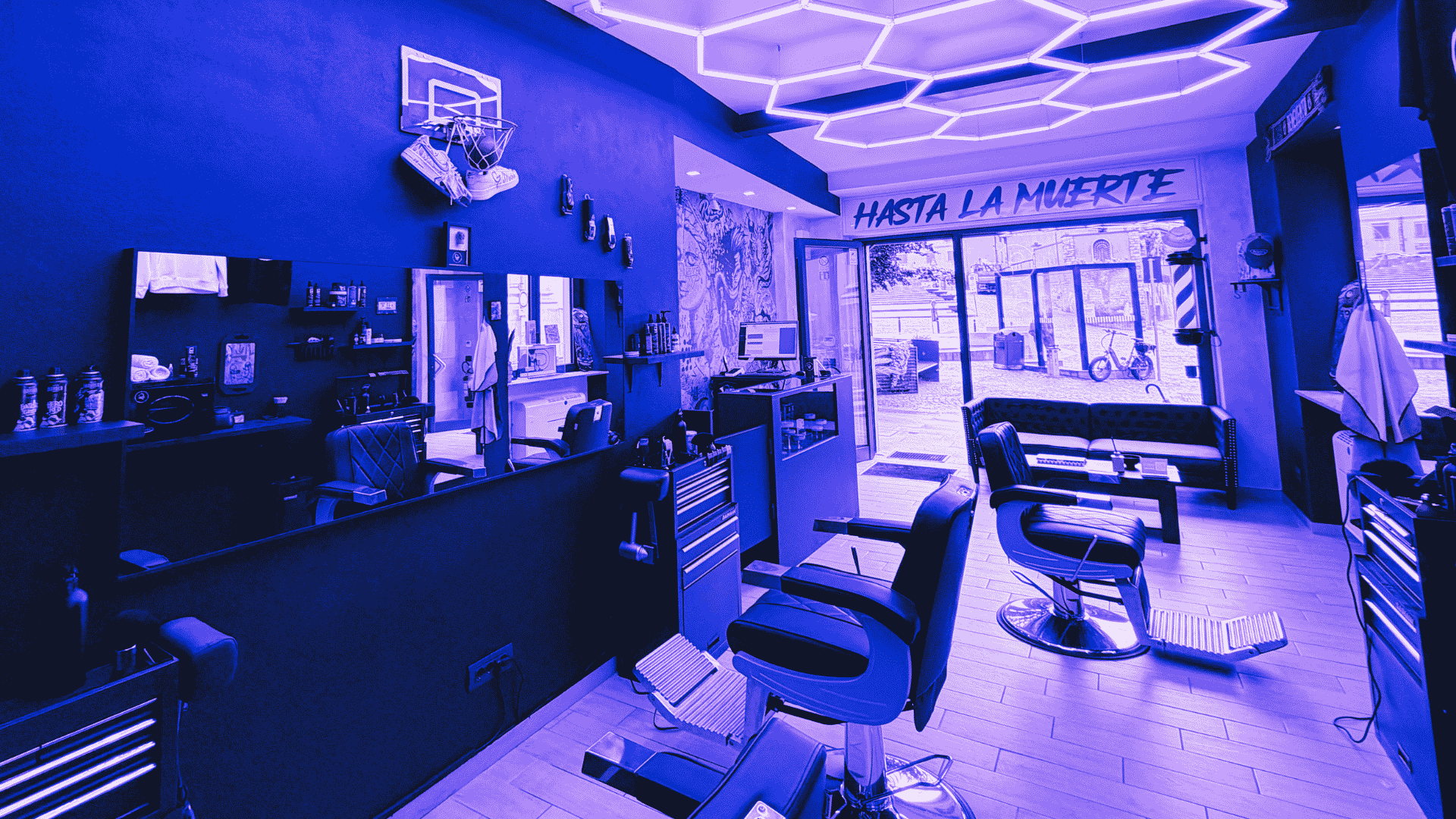 G Studio Barber & Tattoo Hero